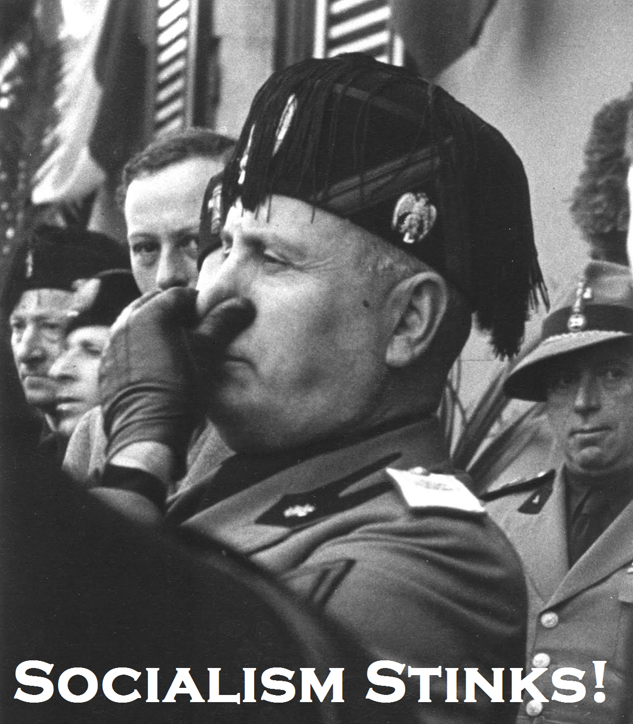The Mad Monarchist: Mussolini and the Monarchy