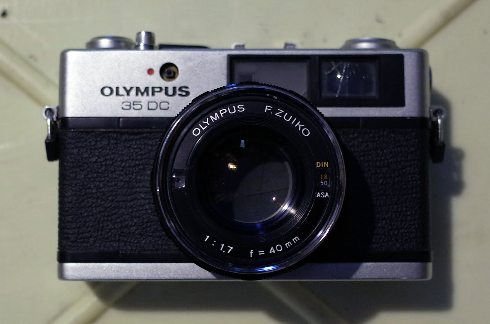 OLYMPUS 35 DC / F.ZUIKO 40mm F1.7【#121】