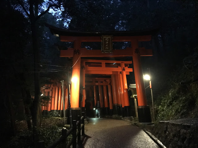 Kyoto Trip: Fushimi Inari Taisha at night shrine