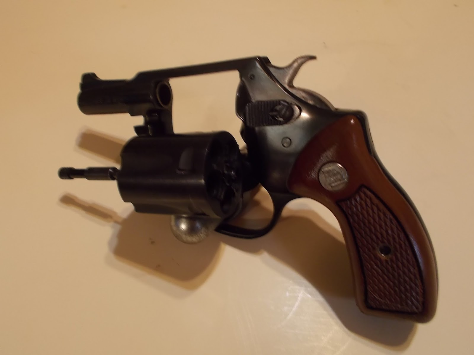 1970 charter arms undercover 38 special 1970 charter arms undercover 38 special