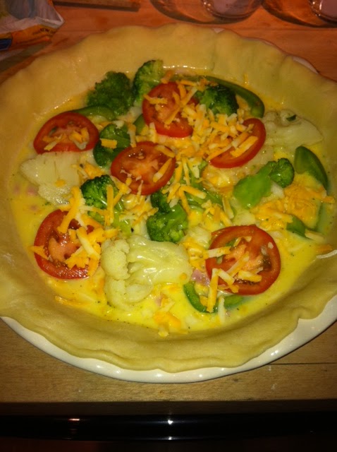 2 Savvy Gals: Christmas Quiche Recipe