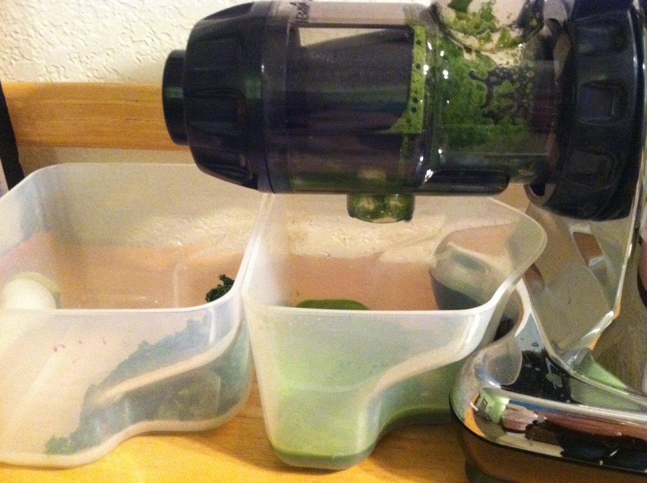 meghan eats local And the Beet Goes In(to the Juicer) BeetCarrot