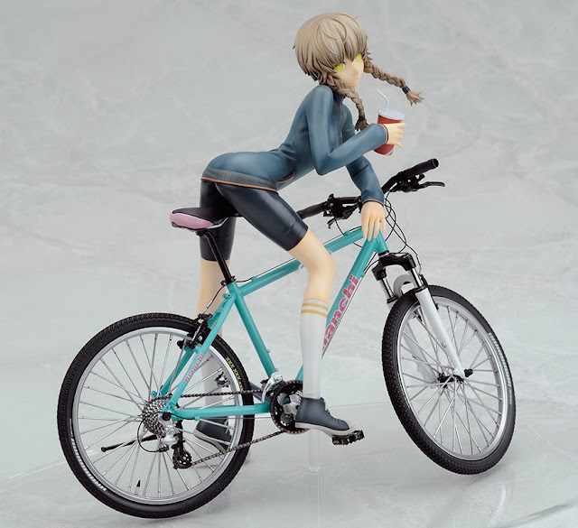 Amane Suzuha & Mountain Bike
