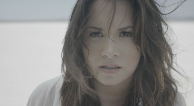 demi lovato skyscraper video download itunes plus and more demi lovato skyscraper i music demi lovato skyscraper video download itunes plus and more demi lovato skyscraper i music