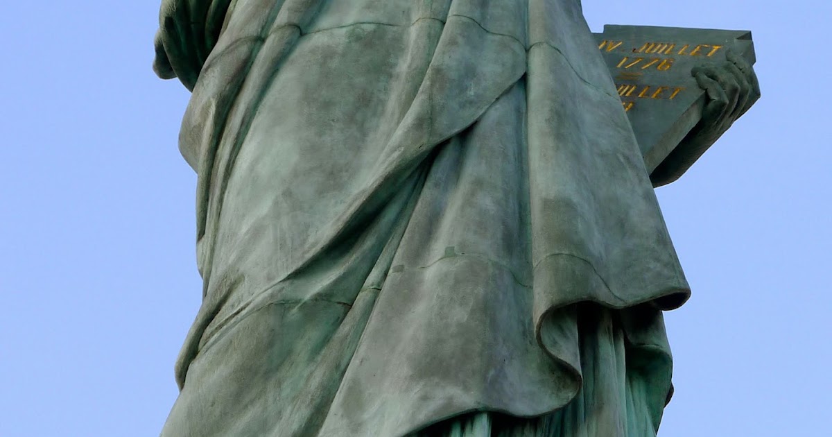 How many Statues of Liberty are there in Paris?