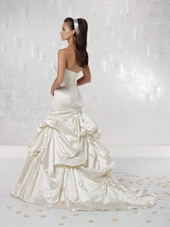 Kathy Ireland 2012 Fall Bridal Collection