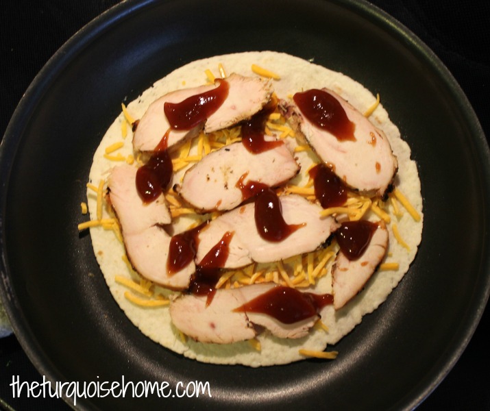 Easy Chicken Quesadilla with a Secret Ingredient! Easy Chicken Quesadilla with a Secret Ingredient!