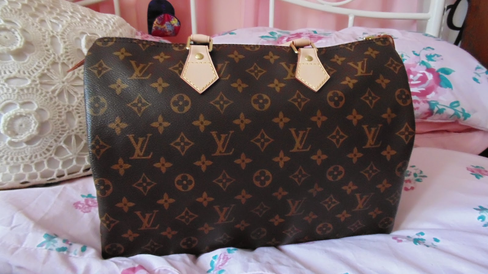 Louis Vuitton Speedy 30 Damier Hand Bag reviews in Handbags
