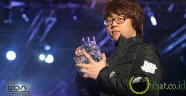 Jang ‘MC’ Min Chul Jang ‘MC’ Min Chul