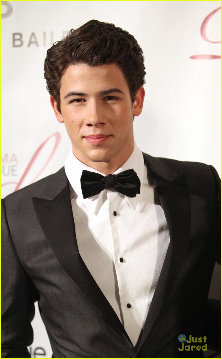 Nick Jonas HairStyles Men Hair Styles Collection