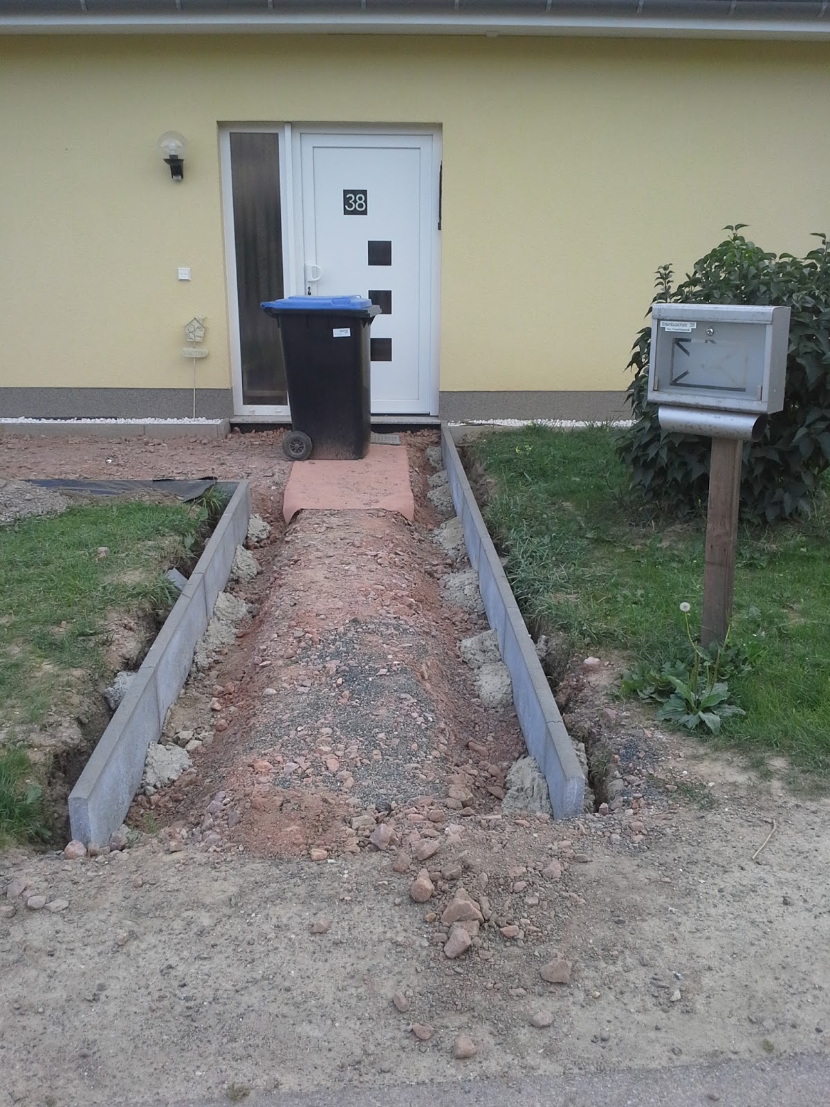 Borde Setzen Beton vom haustraum zum traumhaus weiter geht s mit borde setzen Borde Setzen Beton vom haustraum zum traumhaus weiter geht s mit borde setzen