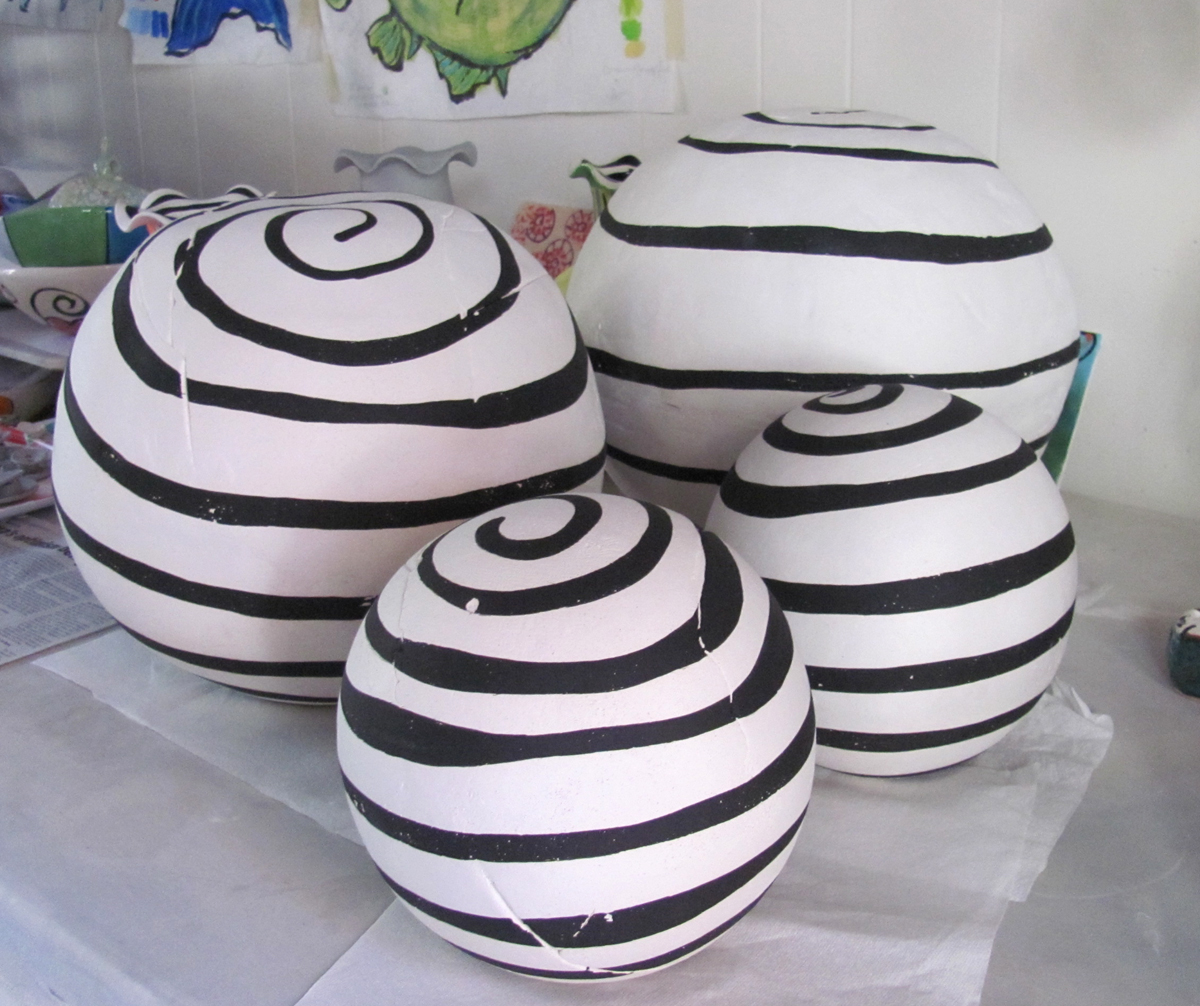 Terry Shipley Ceramics Decorative Spheres