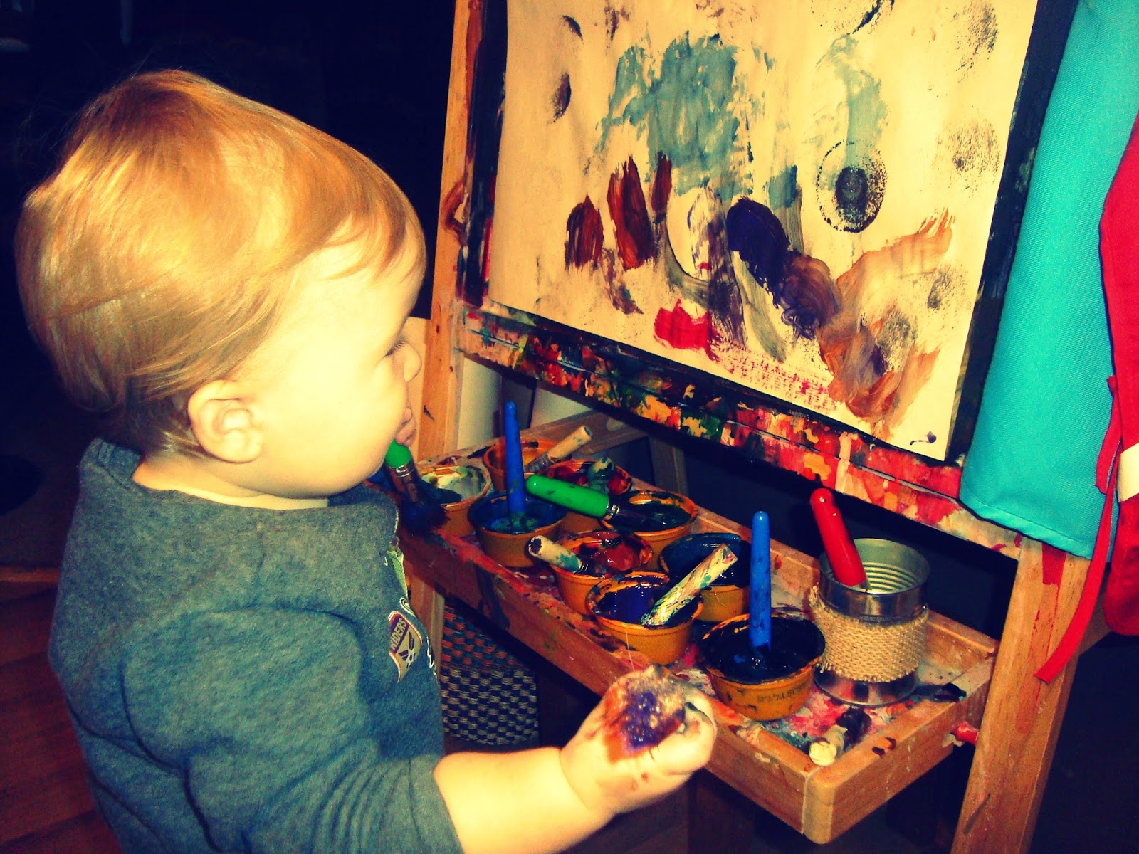 Play Empowers Messy Art with Infants And Toddlers