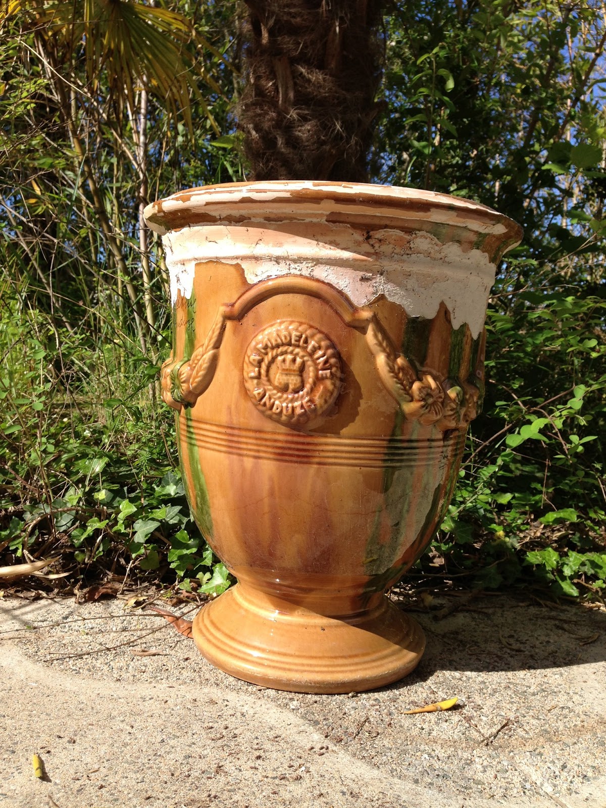 LE REBOUSSIER Les vases d' Anduze ne sont ils plus ce qu'ils étaient