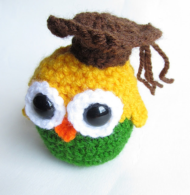 {Amigurumi Graduation Owl} - Little Things Blogged