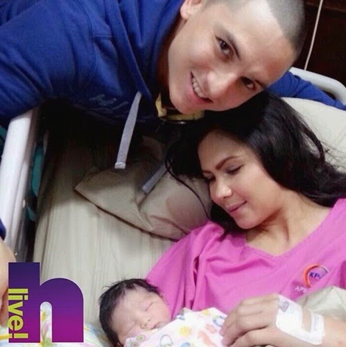 wajah bayi Che Ta dan Zain Saidin, Program Pureen Chak Chak Che Ta dan Zain Saidin, jantina bayi Che Ta dan Zain Saidin perempuan