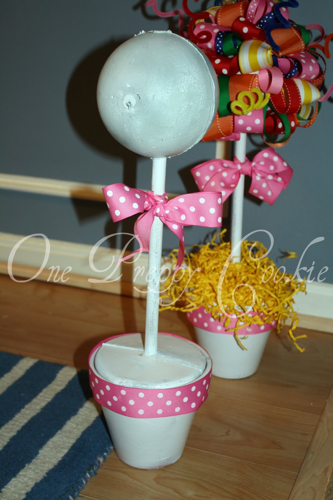 One Preppy Cookie TUTORIAL How to Make a Ribbon Topiary