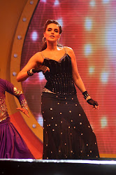 Neha Yana and Minissha sizzling performance at the launch Lotus Refineries Neha Yana and Minissha sizzling performance at the launch Lotus Refineries Neha Yana and Minissha sizzling performance at the launch Lotus Refineries