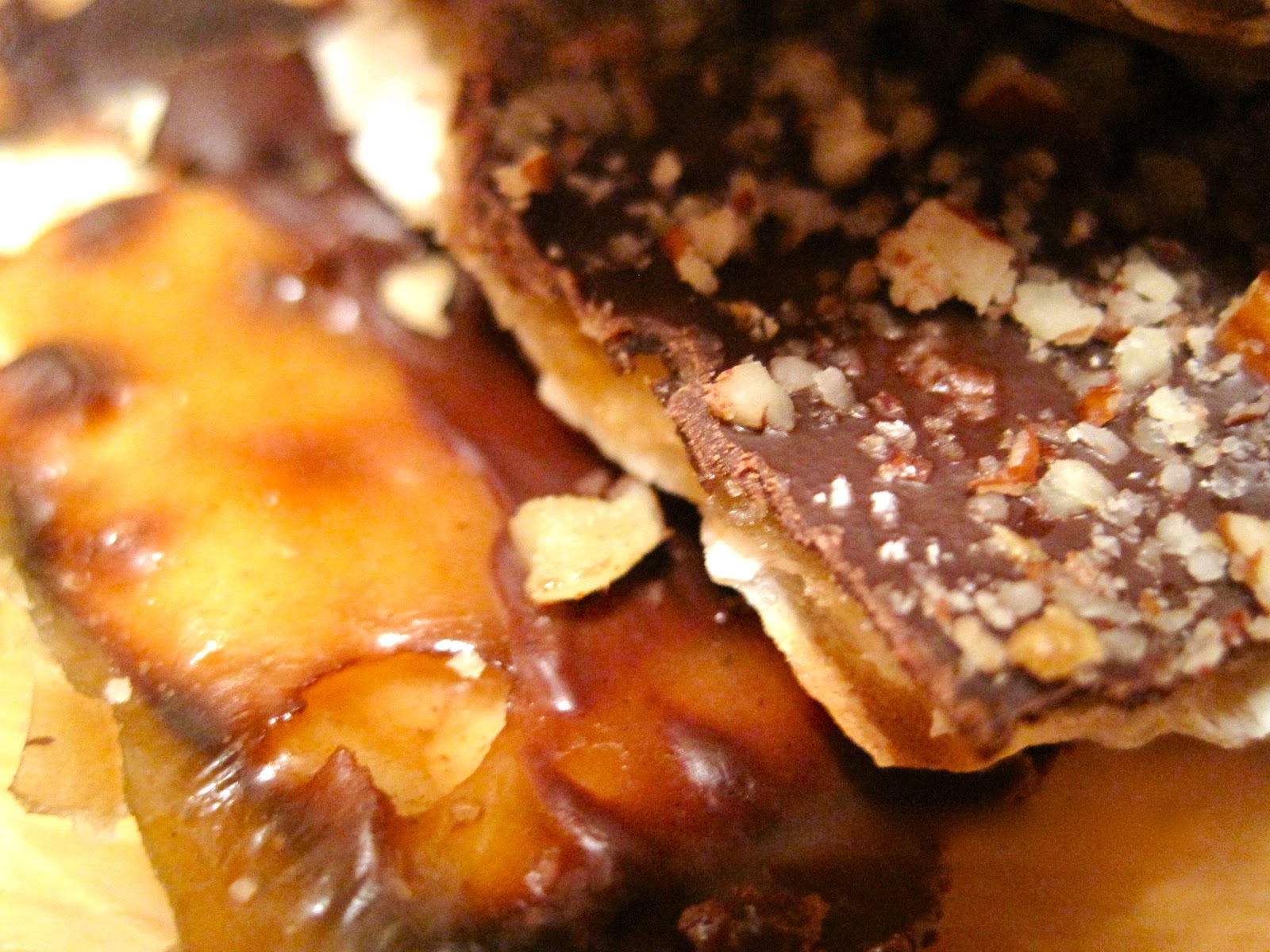 Kvell in the Kitchen Chocolate Caramel Crack(ers)