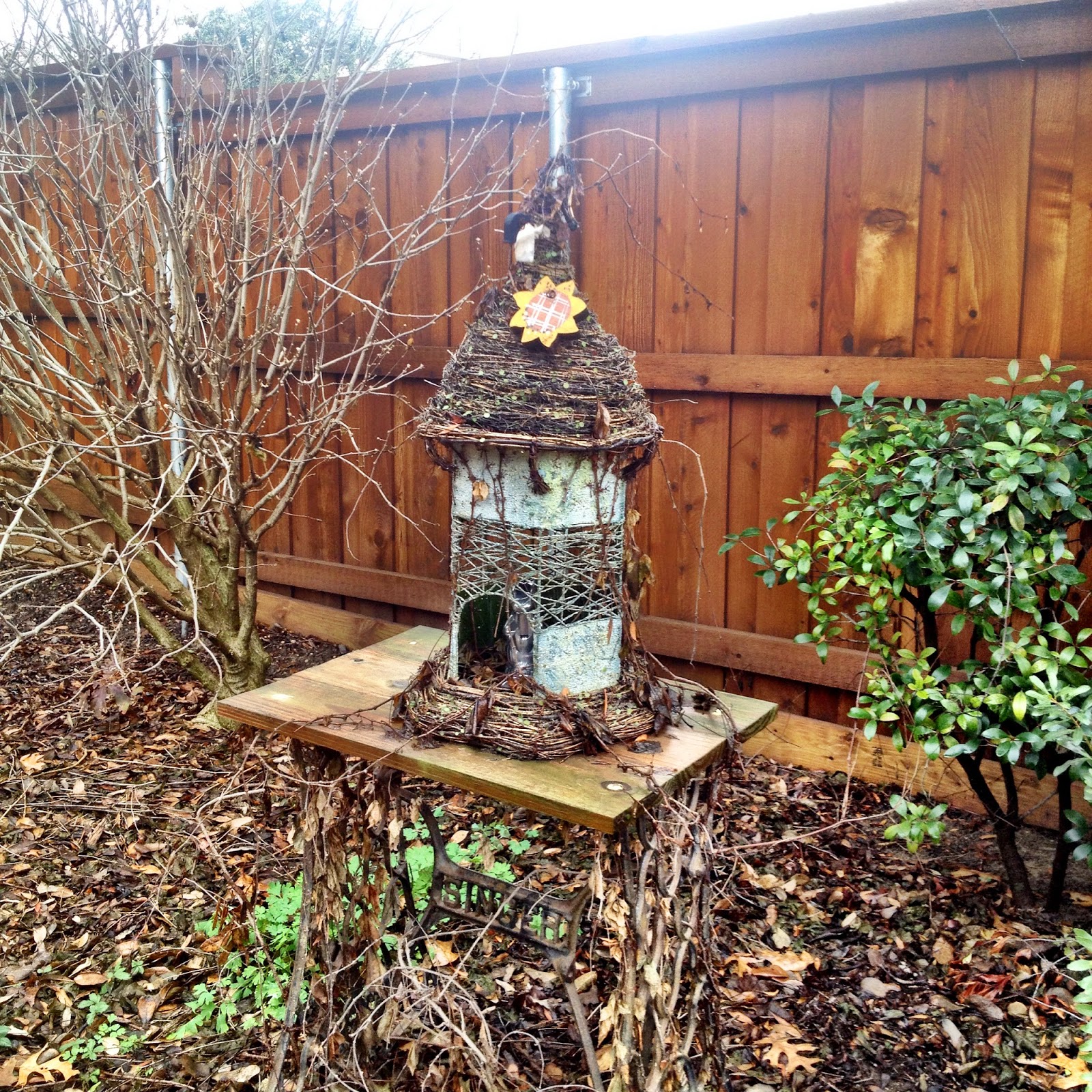 Mom2Punkerdoo White Elephant Fun Squirrel House It Is