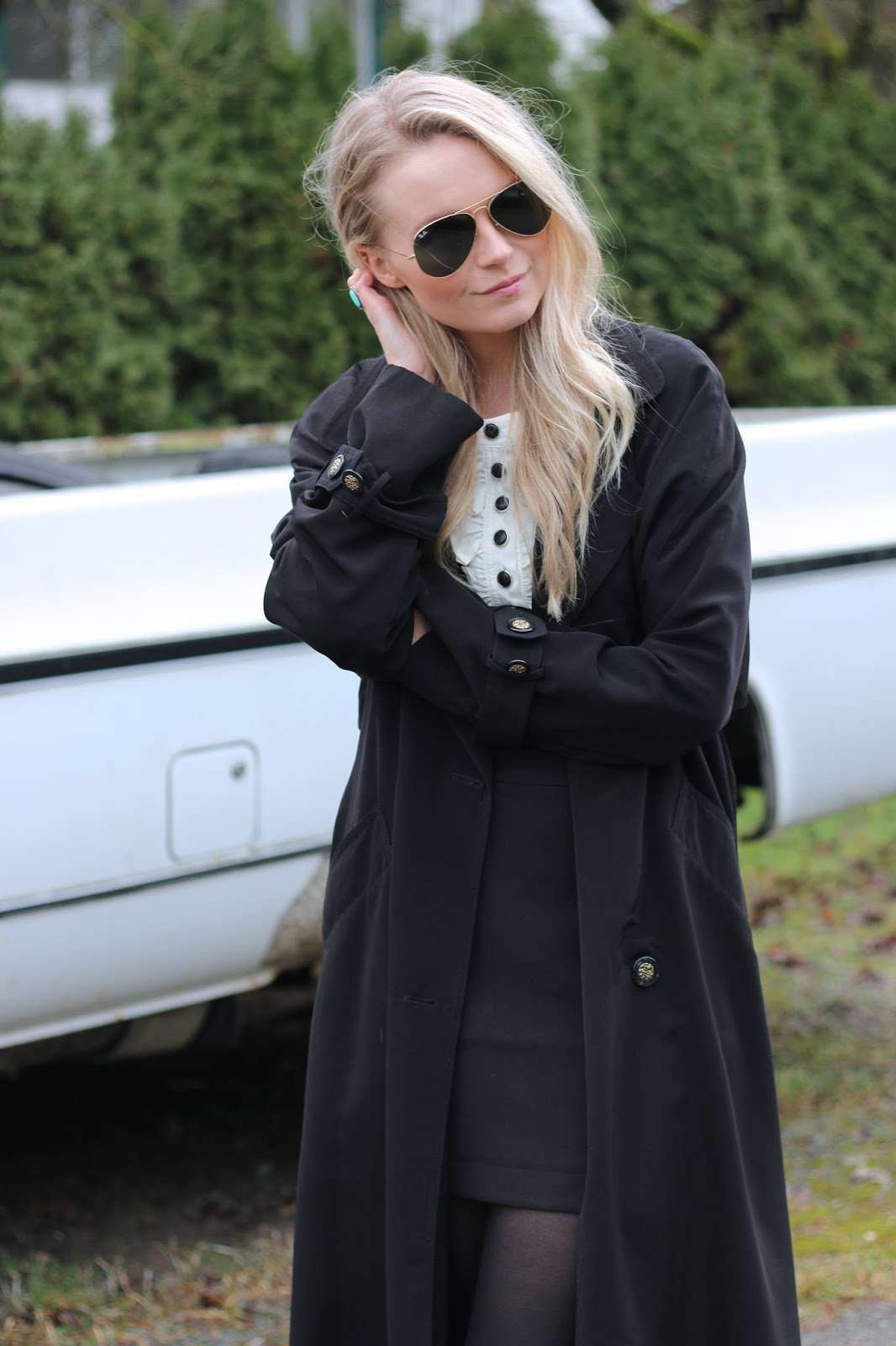 how to style all black