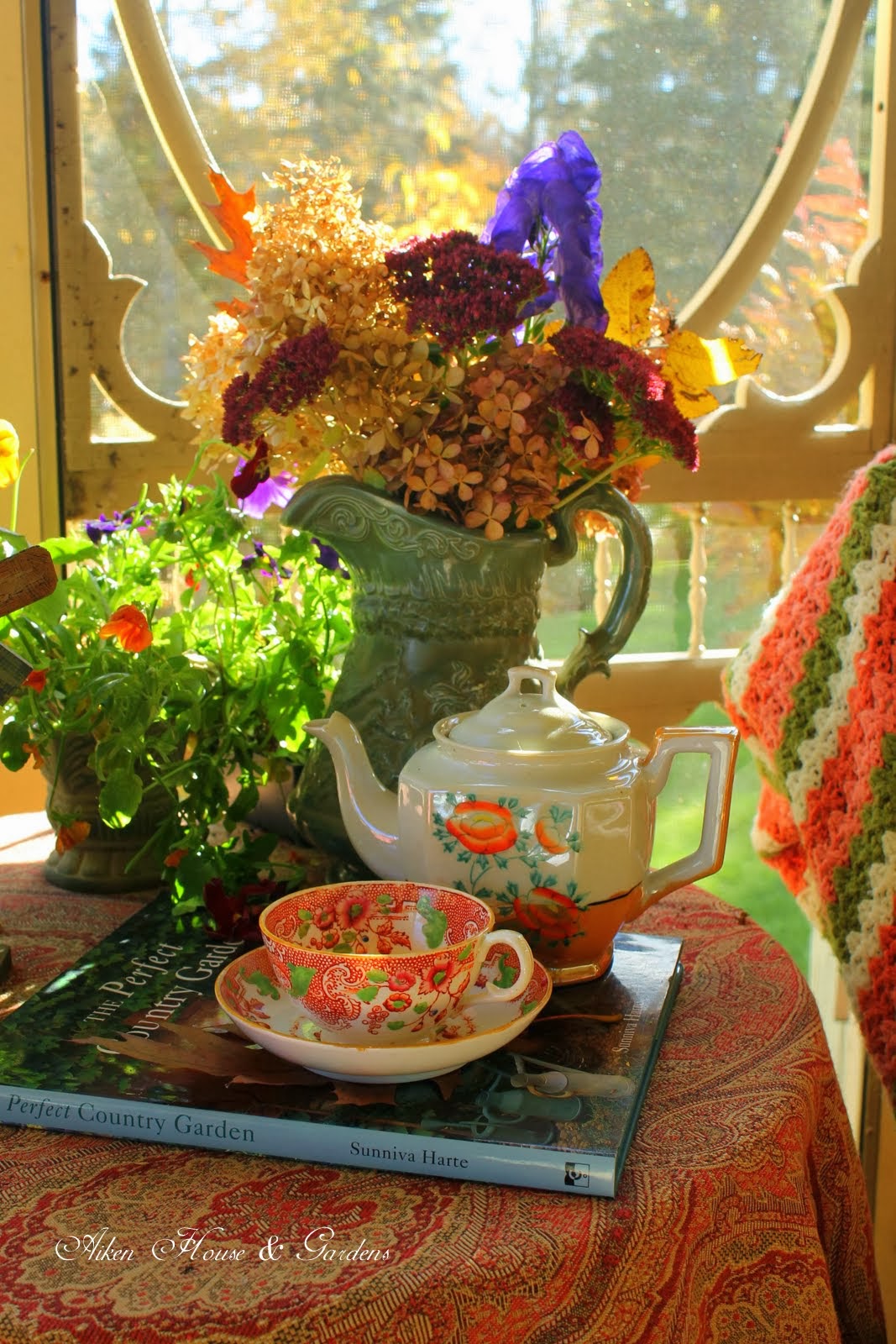 Aiken House & Gardens: Autumn Pleasures