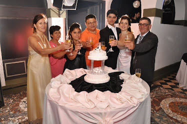 brindis Paula y Nelson flia 19-02-2011