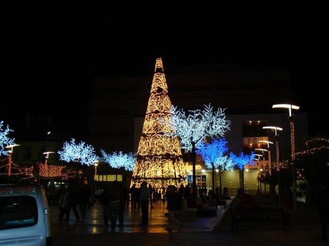 Christmas+decorations+in+spain