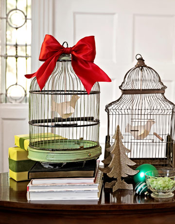 Craft: 15 Interesting ideas to display Bird Cages!