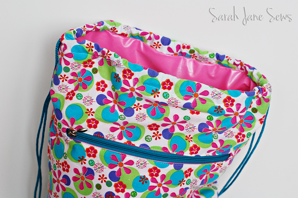 Sarah Jane Sews Swim Bag, Take Three