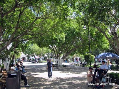 Zocalo Plaza Grande Merida, Yucatan
