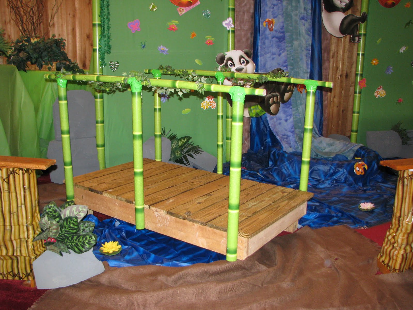 nutmeg creations Vacation Bible School Decorations