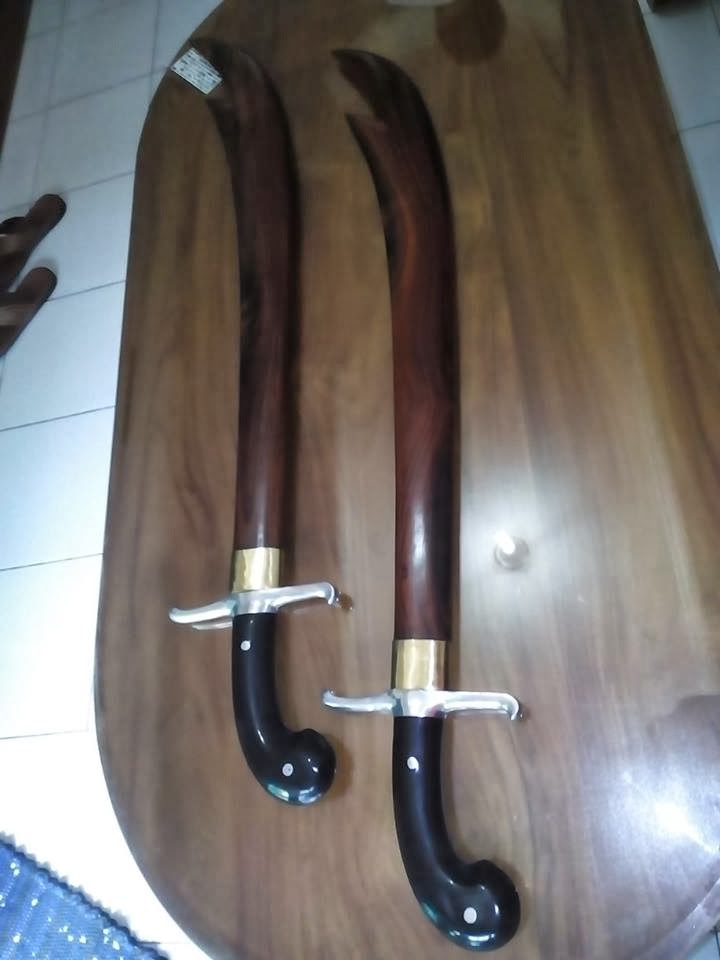 pabrik pedang katana samurai senjata silat pabrik pedang katana samurai senjata silat