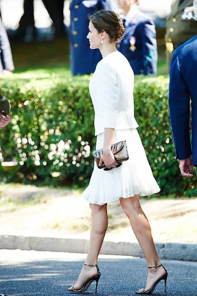 Spanish Royals attended the 2015 Armed Forces Day at Plaza de la Lealtad