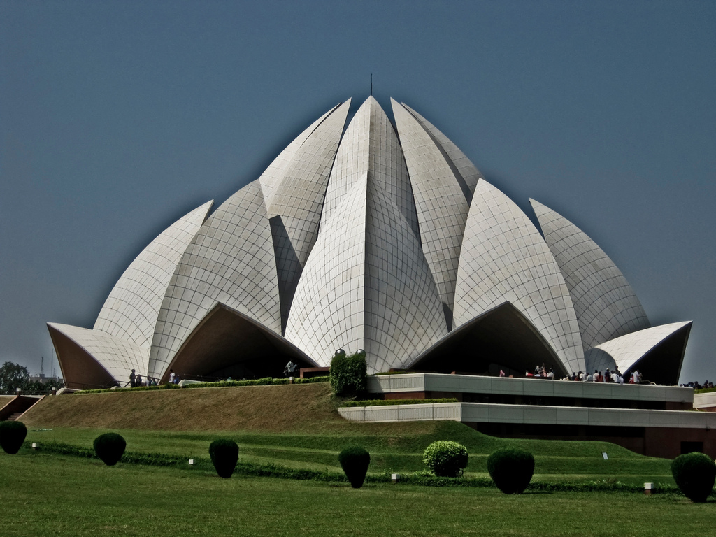 Lotus Temple In Delhi India Tourism Amp Indian Culture