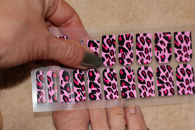 Product Review: Nails Inc Nail Wraps
