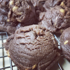 Baking with Melissa: Chocoalte Peanut Butter Cookies