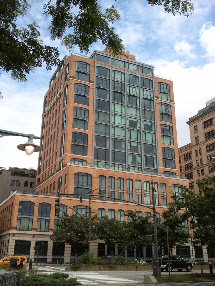 Manhattan Real Estate Agent Manhattan, New York property investment performance