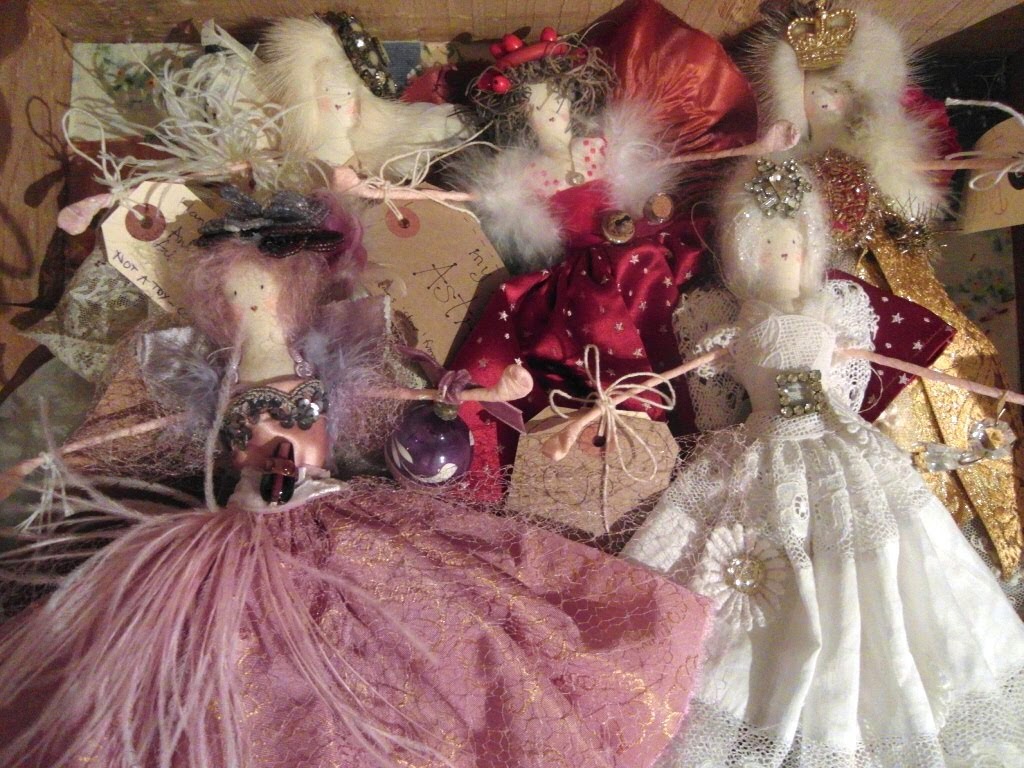 Niki Fretwell Sit on a Cushion and Sew a Fine Seam...And Feast Upon