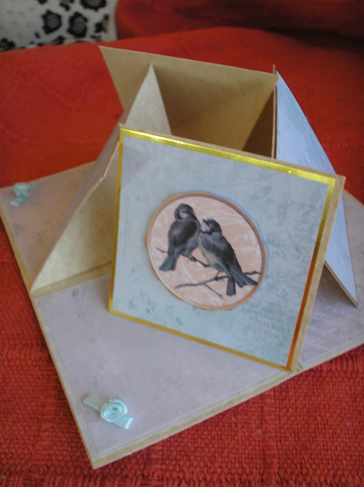 Spanish crafter Quad Easel Card