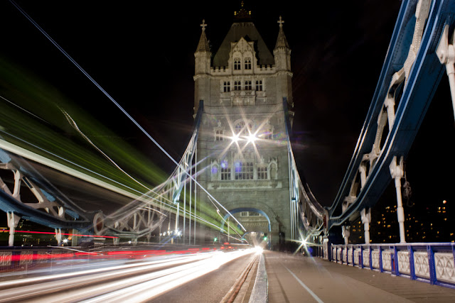 Tower Bridge traffic