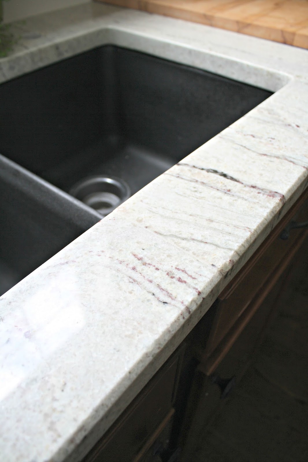 Our Beautiful River White Granite Countertops! from Thrifty Decor Chick