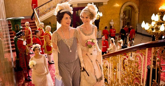 Magic Prom Party: Christmas TV Guide 2013 Listings: this season's must