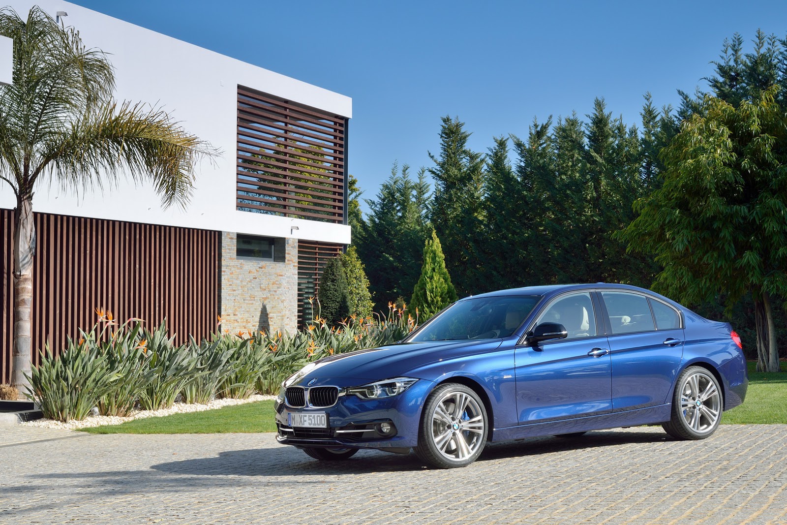 2016-BMW-3-Series-LCI79.jpg