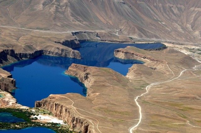 Afghanistan Punya Danau Biru Yang Menakjubkan !! [ www.BlogApaAja.com ]