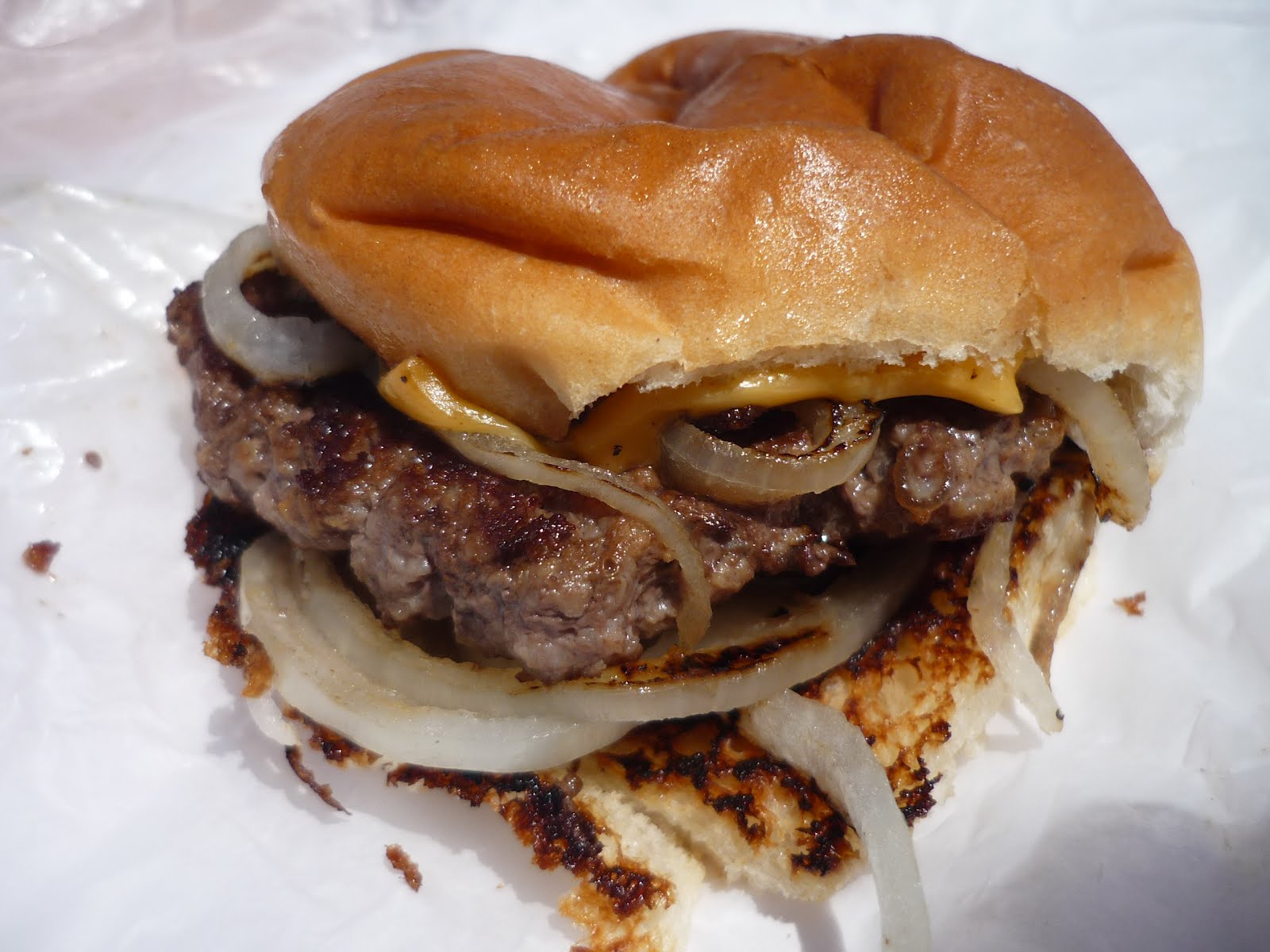 Smokin' Chokin' and Chowing with the King Hoagie Hut