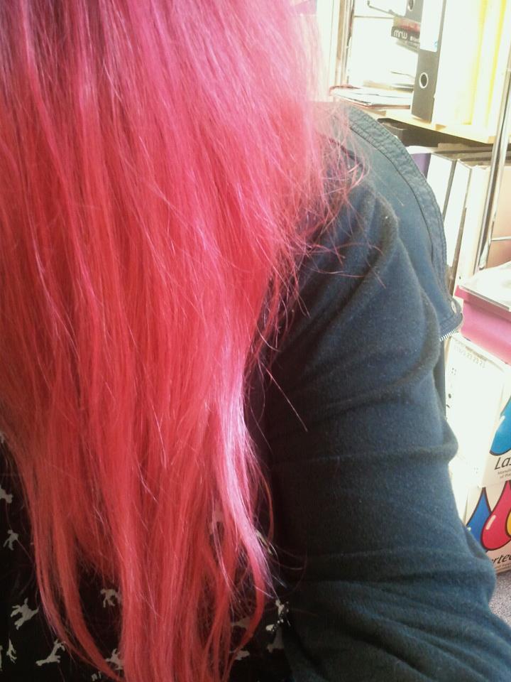 Amelia's Allsorts Schwarzkopf Live Color XXL Ultra Brights Raspberry Rebel