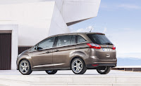 Ford-C-MAX-Grand-12.jpg