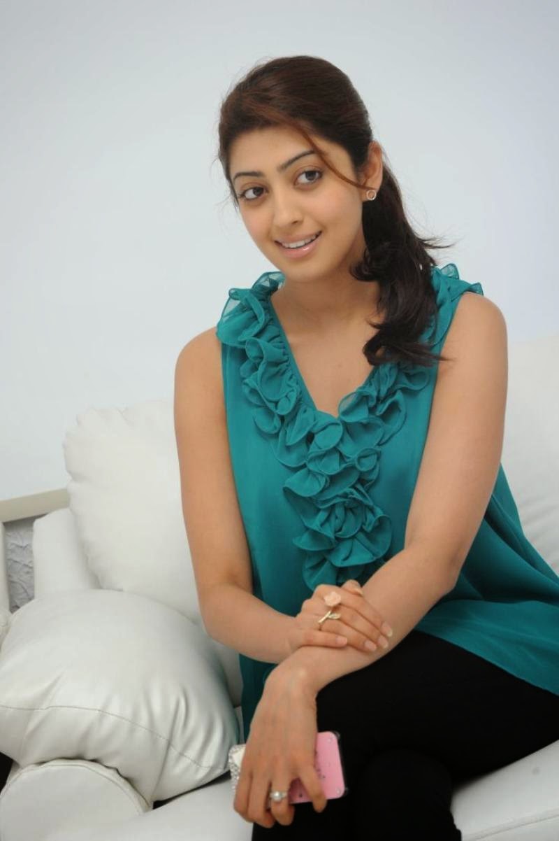 heroine pranitha photos actress pranitha latest hot photos cap heroine pranitha photos actress pranitha latest hot photos cap