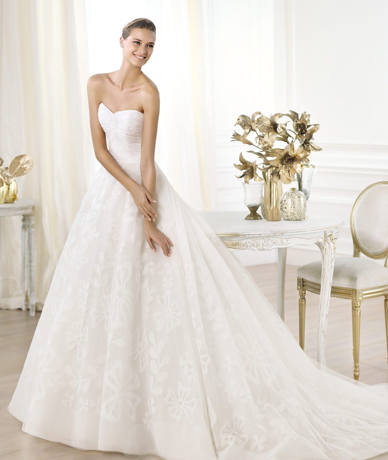 catalogue pronovias 2019
